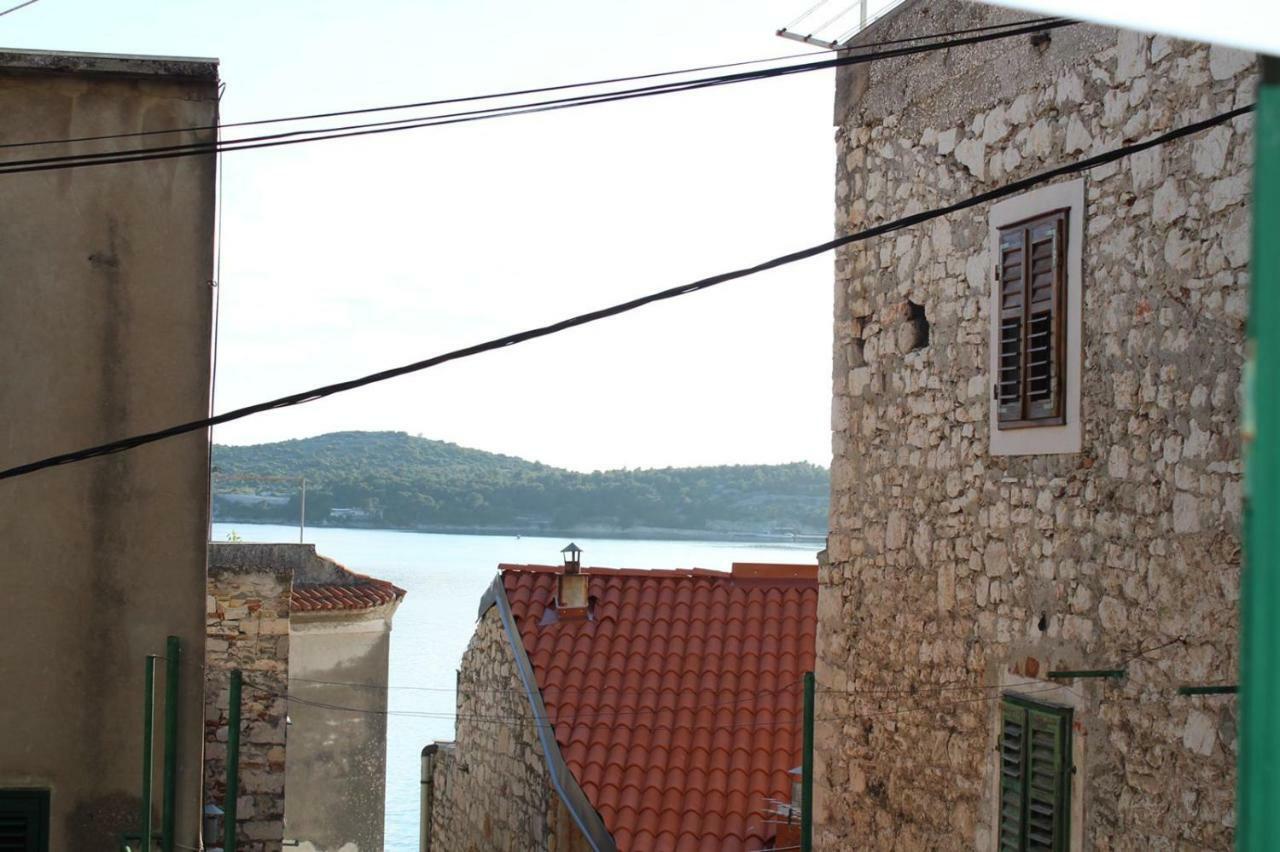 Karmelita's place -studio Šibenik Exterior foto